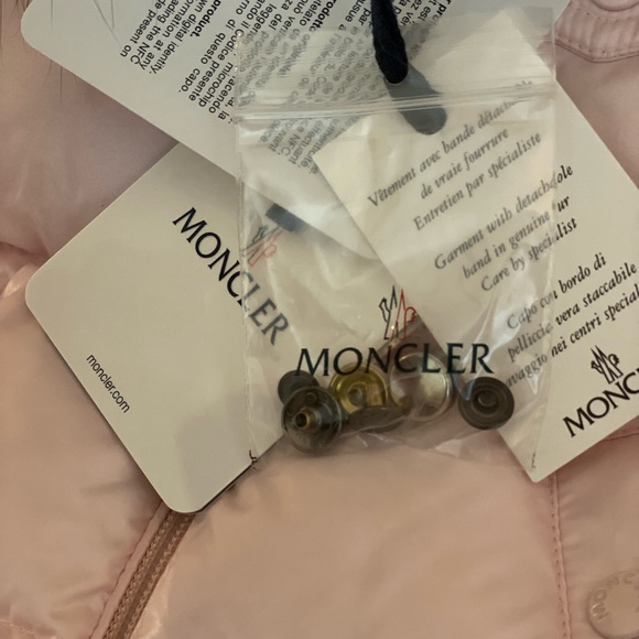 AUTHENTIC MONCLER “ K2 Down Jacket “ With tags for 18/24 MONTH OLD. - Picture 12 of 15